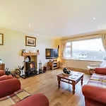 Farleton View 펜션 *